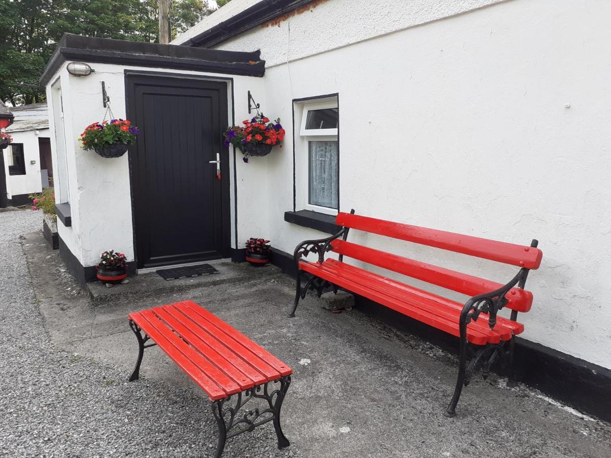 Cummins Cottages Ballycrossaun Exterior foto