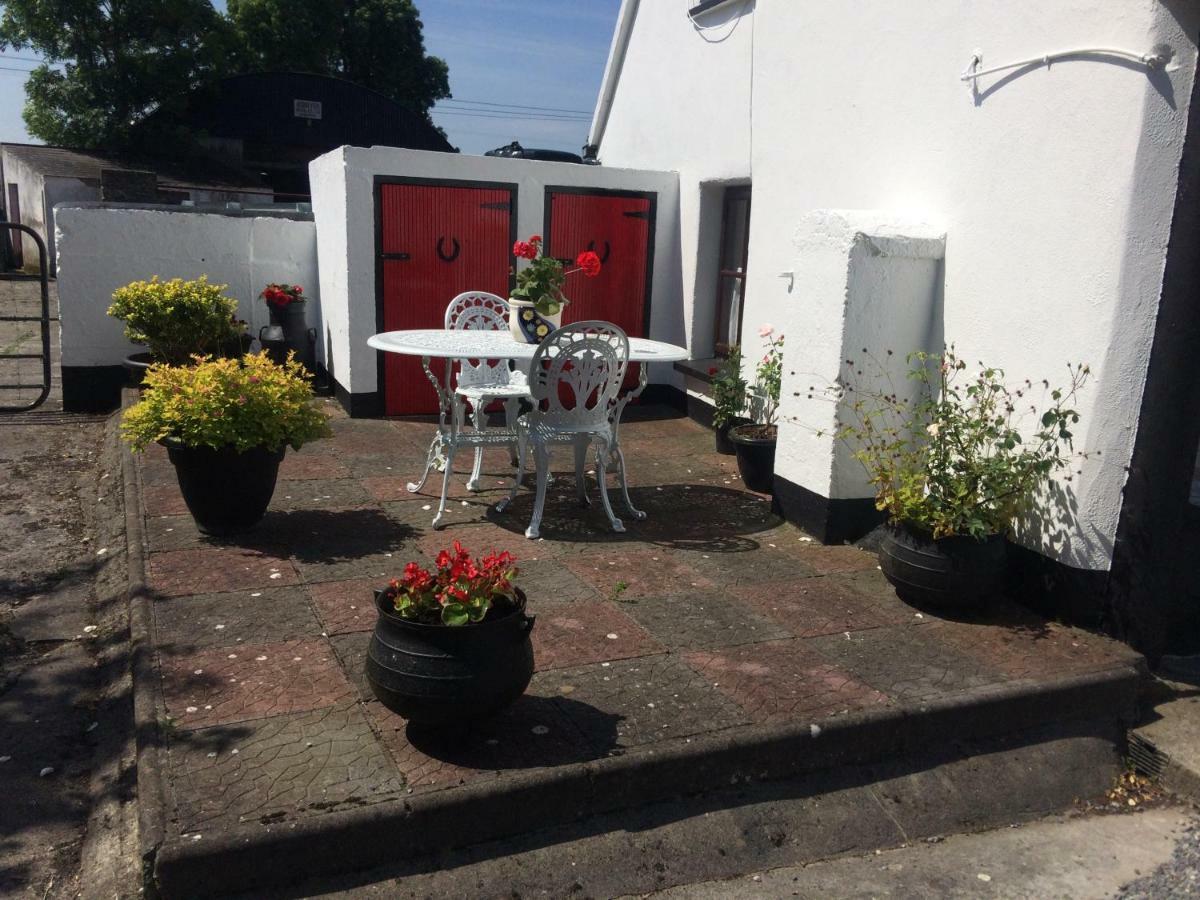 Cummins Cottages Ballycrossaun Exterior foto