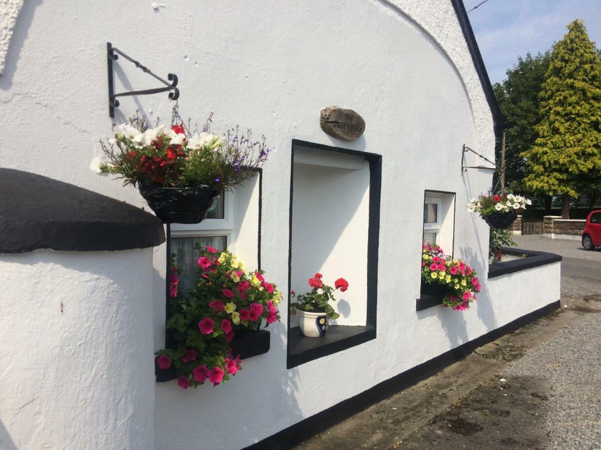 Cummins Cottages Ballycrossaun Exterior foto